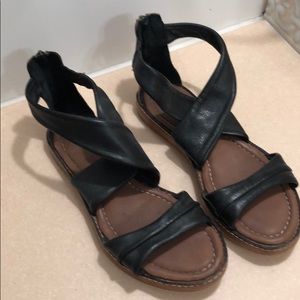 Johnston & Murphy sandals